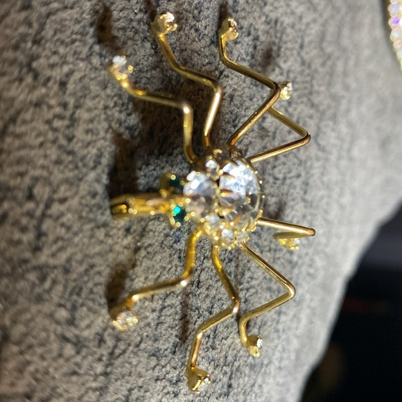 Spider Pin Brooch Green Eyes Clear Crystal Rhinestones Vintage Gold Tone Metal - Picture 2 of 7